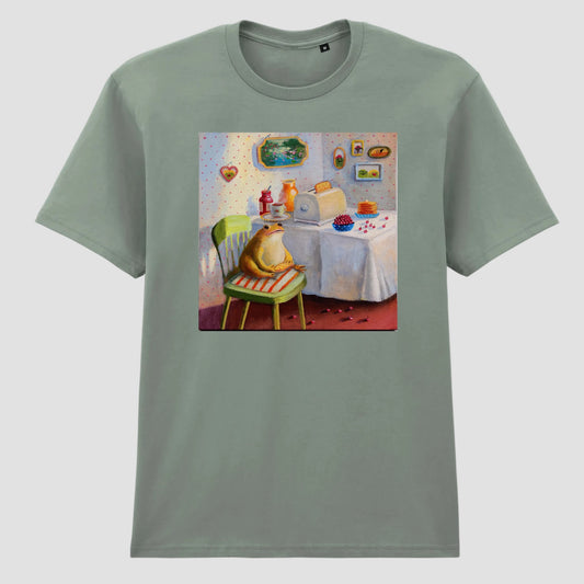 The frog with sandwich T-Shirt