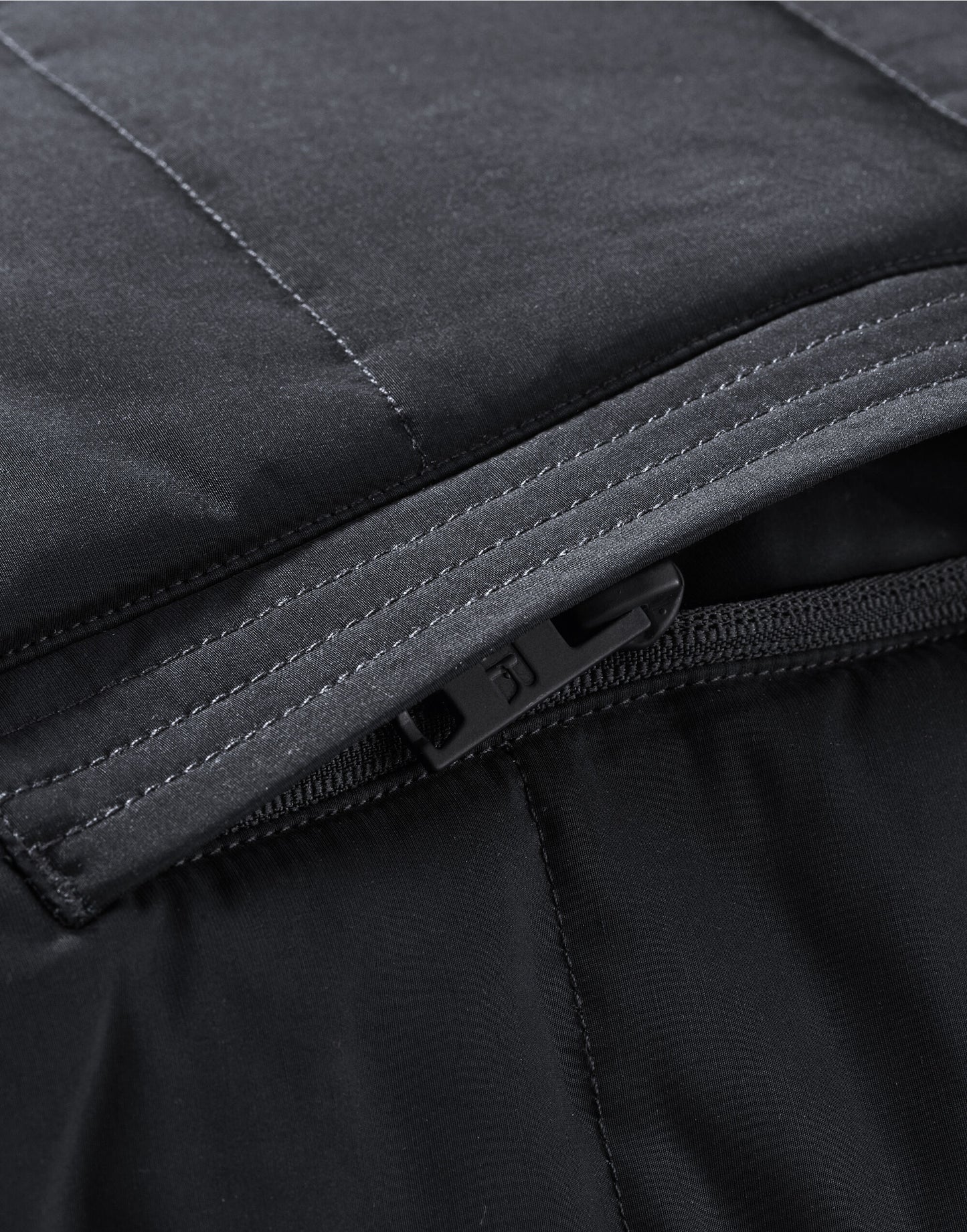 R430M Russell Men's Cross Jacket