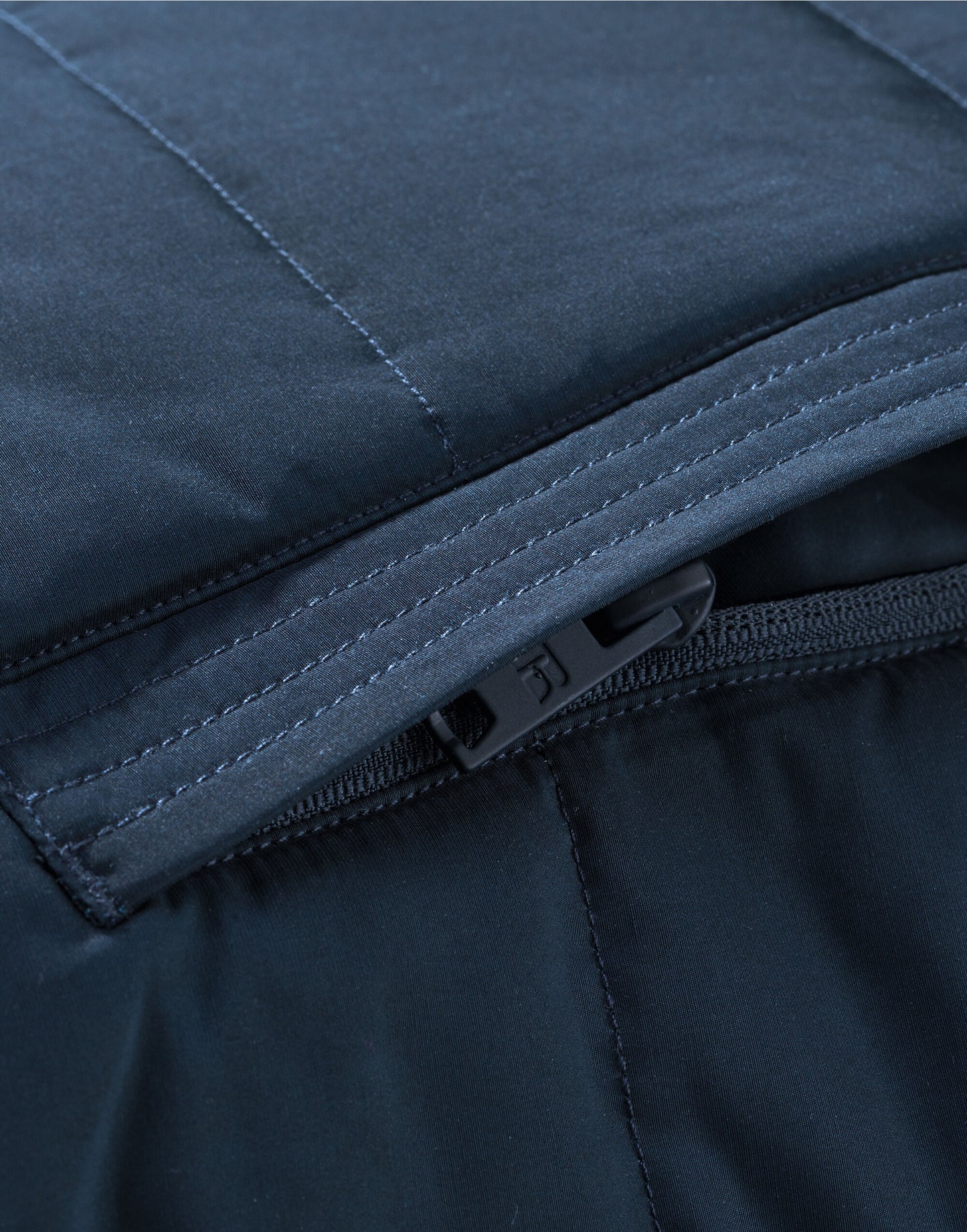 R430M Russell Men's Cross Jacket